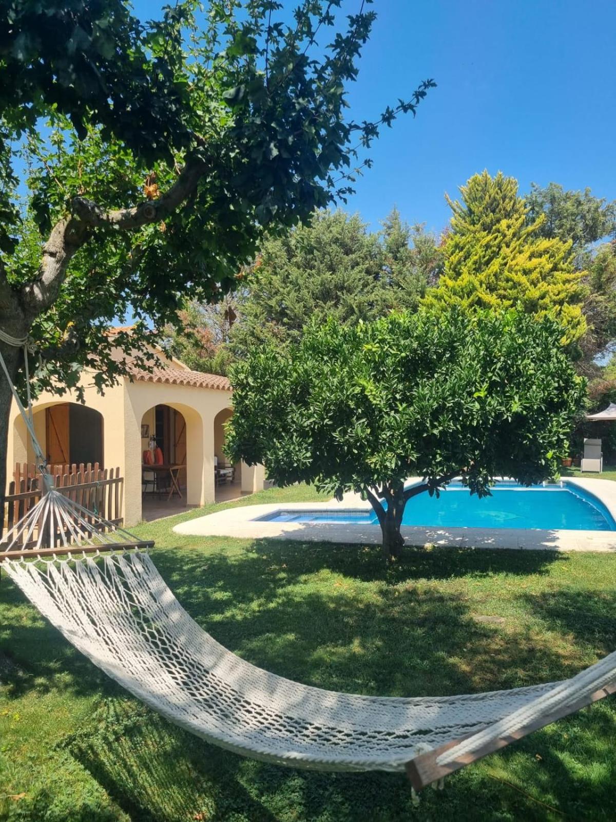 Apartment With Private Pool And Garden San Martín Sarroca Buitenkant foto