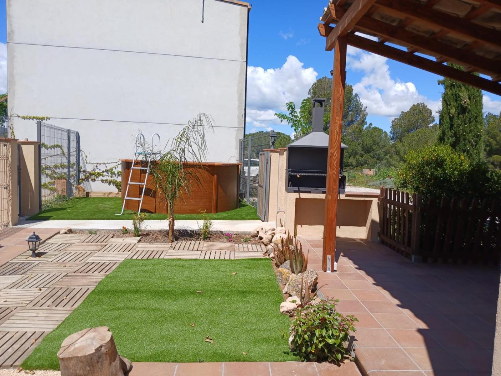 Apartment With Private Pool And Garden San Martín Sarroca Buitenkant foto