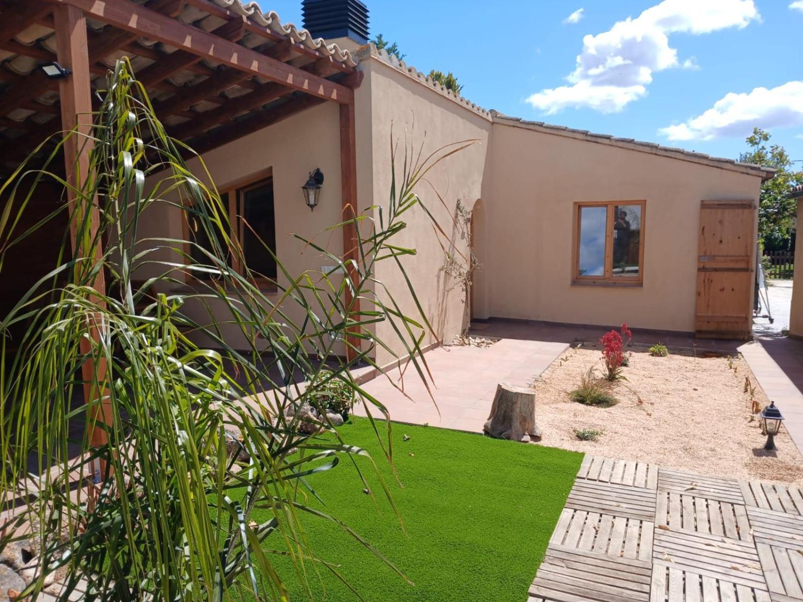 Apartment With Private Pool And Garden San Martín Sarroca Buitenkant foto