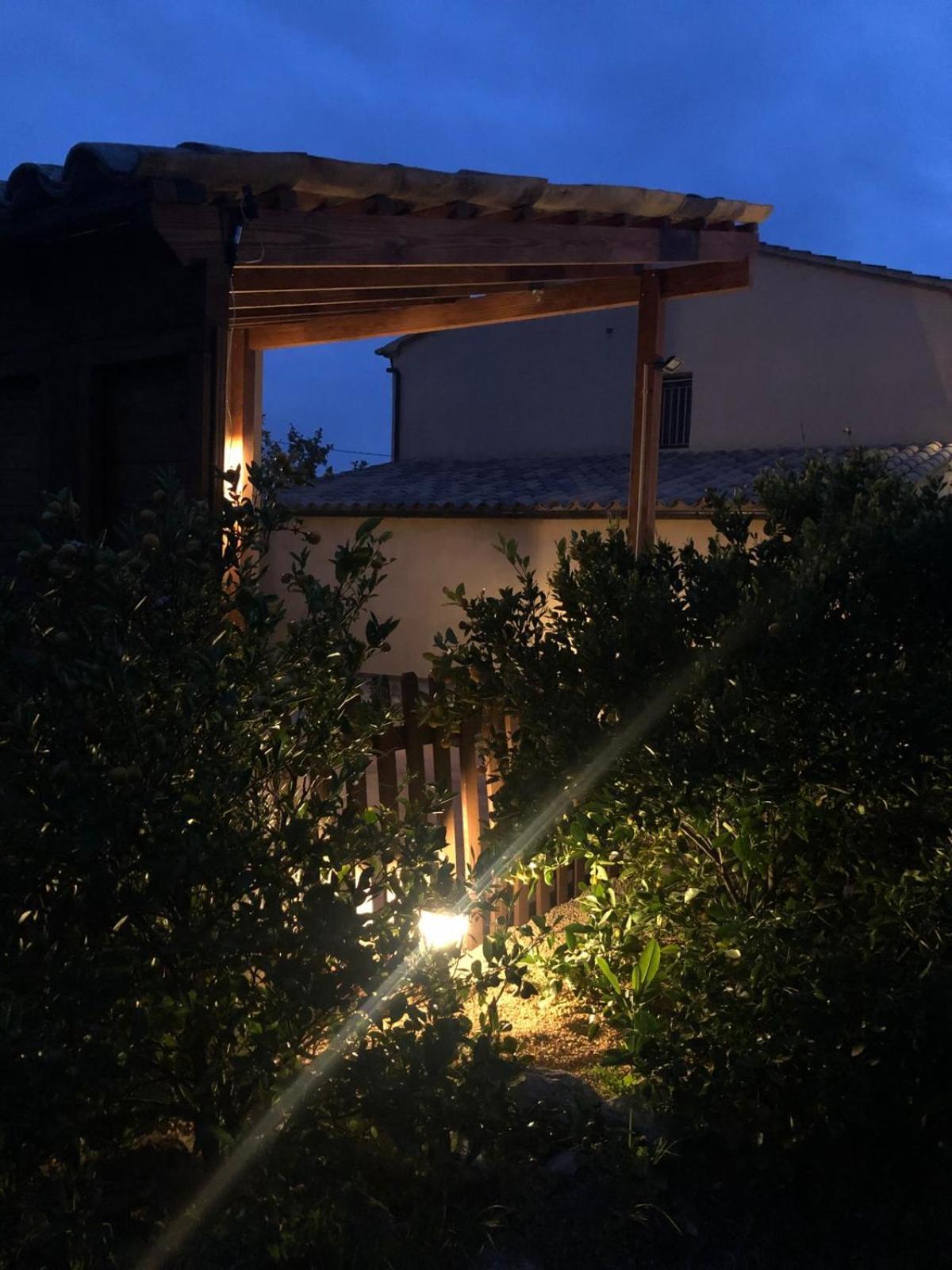 Apartment With Private Pool And Garden San Martín Sarroca Buitenkant foto